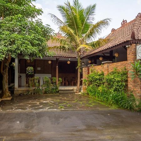 Abhaya Mudra Homestay Magelang Exterior foto