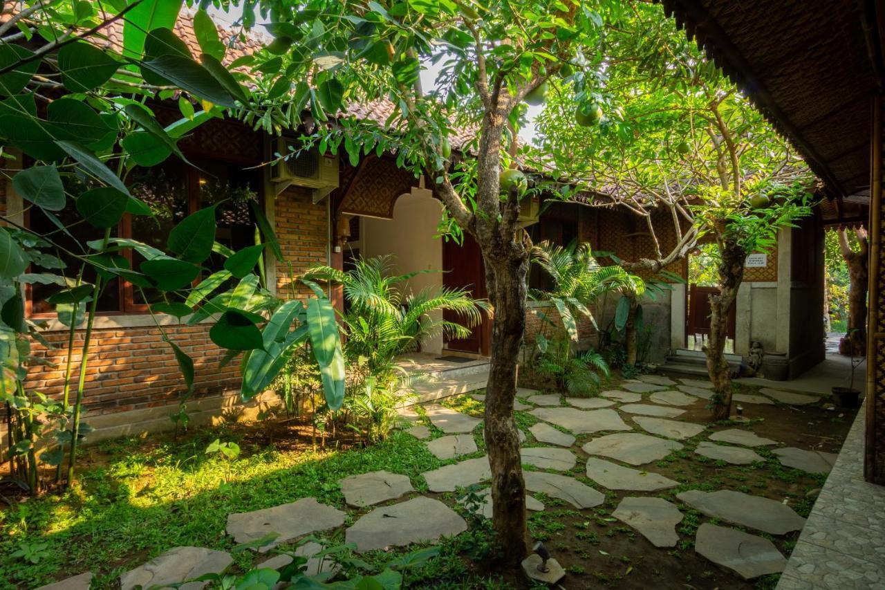 Abhaya Mudra Homestay Magelang Exterior foto