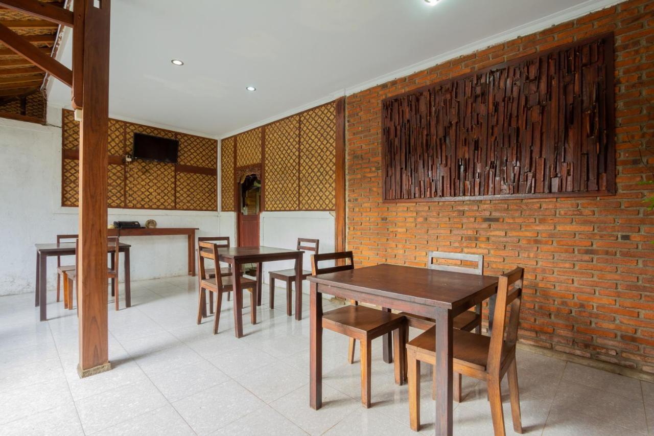 Abhaya Mudra Homestay Magelang Exterior foto
